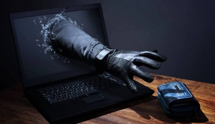 İnternetten Para Kazanma Vaadiyle İnsanlar Nasıl Dolandırılıyor? En Sık Kullanılan 10 Yöntem 9 internetten para kazanma vaadiyle insanlar nasil dolandiriliyor3