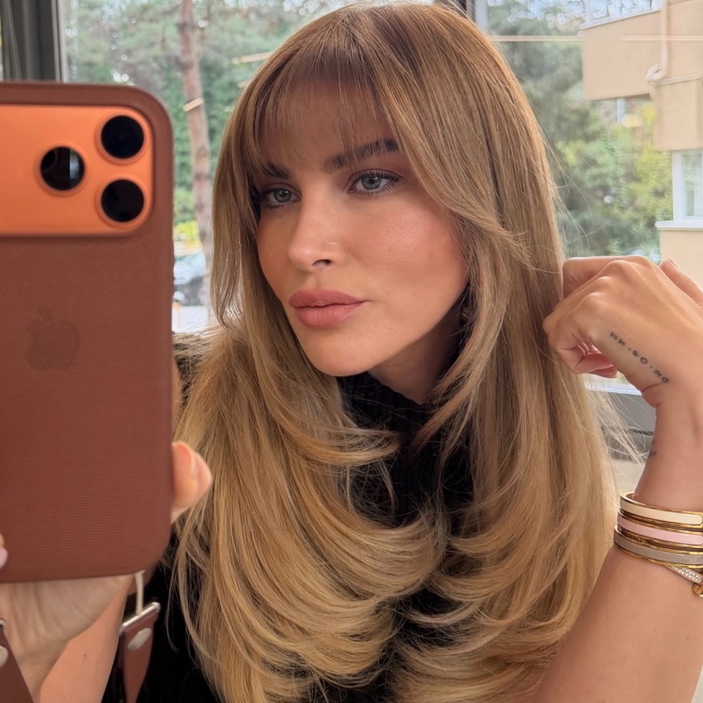 Melis Sütşurup Sandal Kimdir? 2 Melis Sütşurup Sandal